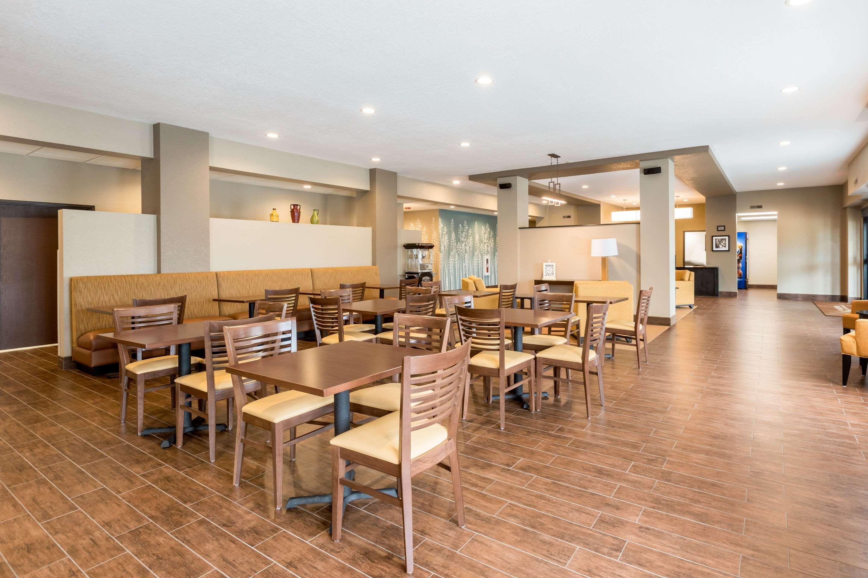 Sleep Inn & Suites West Des Moines Near Jordan Creek Ngoại thất bức ảnh